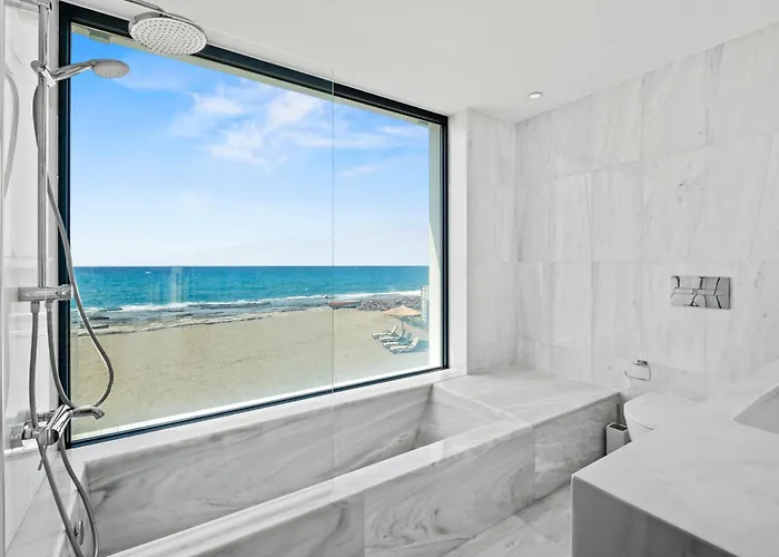 ヴィラ Blue Iris Luxury By Nomads - Steps To