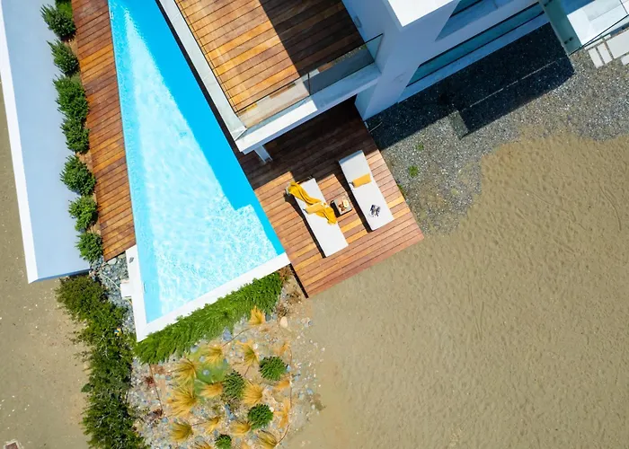 Blue Iris Luxury By Nomads - Steps To ヴィラ *