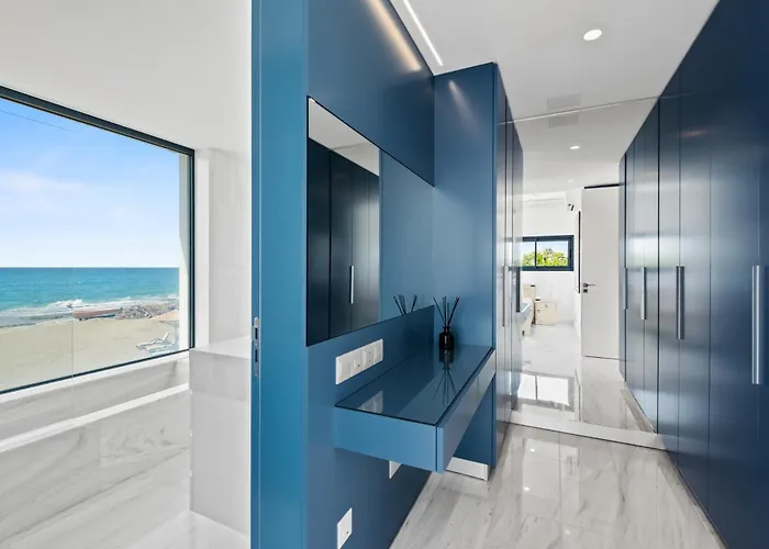 Villa Blue Iris Luxury By Nomads - Steps To *